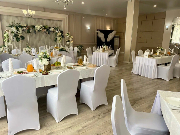 Индивидуальный пошив чехлов под заказ для ресторанов, кафе, банкетных залов