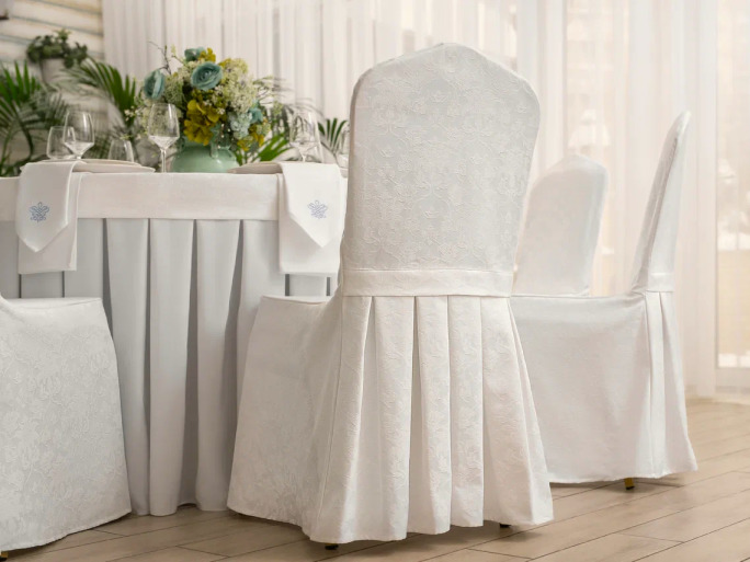 Индивидуальный пошив чехлов под заказ для ресторанов, кафе, банкетных залов