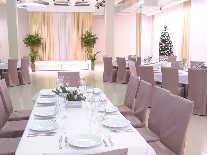 Индивидуальный пошив чехлов под заказ для ресторанов, кафе, банкетных залов